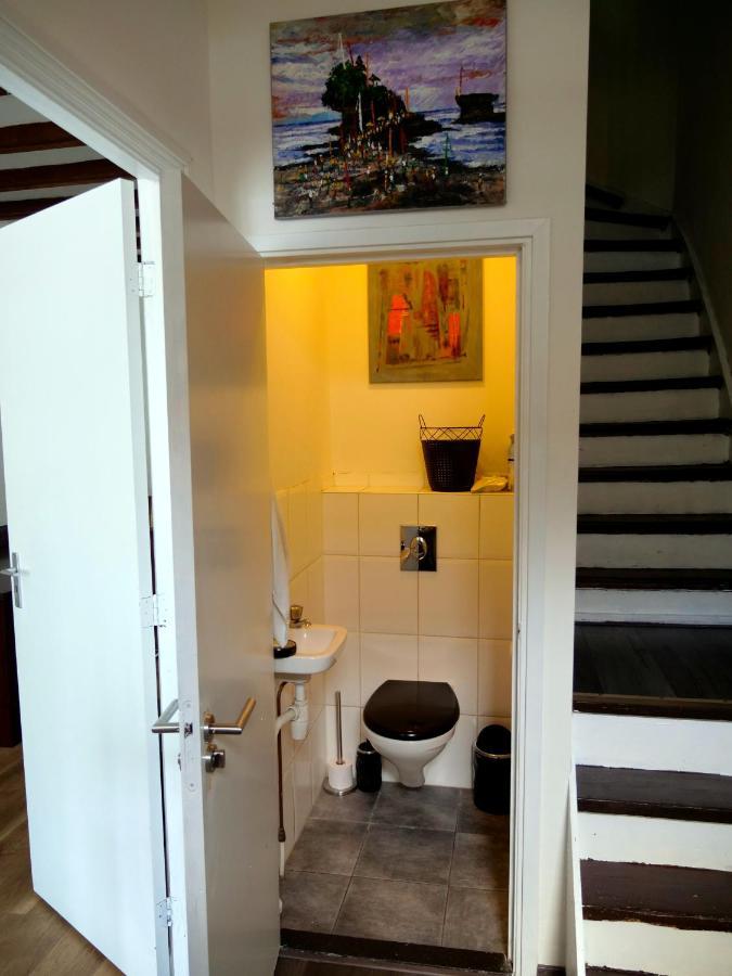 The Diesel Bed And Breakfast Rotterdam Ngoại thất bức ảnh